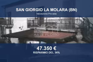 Immobile in asta di 140 m² con più di 5 locali a S