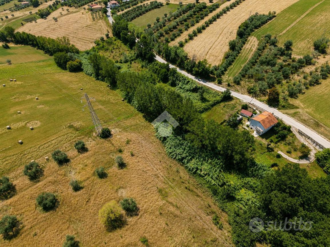 TER. RESIDENZIALE A MOSCIANO SANT'ANGELO - Vista 5