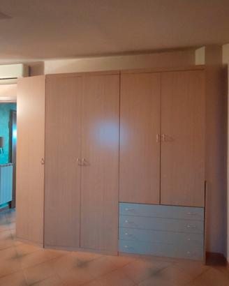 intera cameretta in rovere naturale