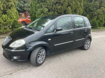 Lancia MUSA 1.4 16V EURO 5 Poltrona Frau