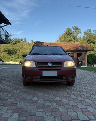 Fiat Punto 1.2 Benzina – 2005 – 214.000 km