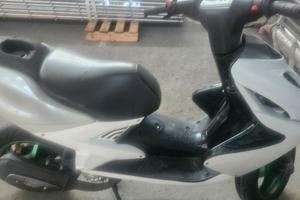 Yamaha Aerox 50 - 2010