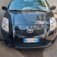 Toyota Yaris 1.000 Benzina 