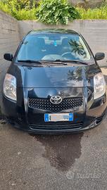 Toyota Yaris 1.000 Benzina 