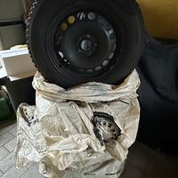 Gomme invernali su cerchio Opel Mokka 195/70 R16