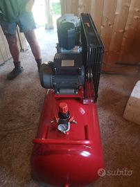 compressore 200 litri 220v 