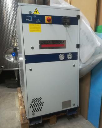 Gruppo Frigorifero Chiller 12.000 frig/ora 5,5 kw