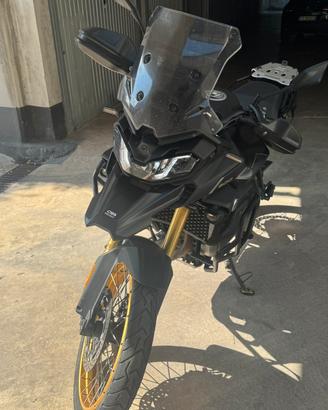 Voge 900 dsx
