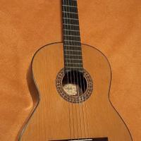 Chitarra classica Prudencio Saez 28. Con custodia.