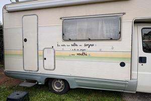camper mansardato