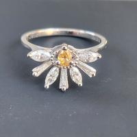 Anello - 18 carati Oro bianco e diamanti