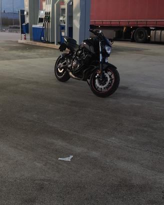 Yamaha mt-07 2018