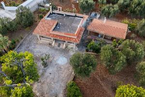 VILLA SINGOLA A FRANCAVILLA FONTANA