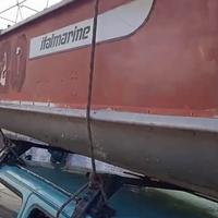 Barca Italmarine Canadian - scafo da pesca o porto