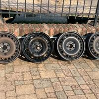 Cerchi in acciaio 16pollici 5 fori Ford