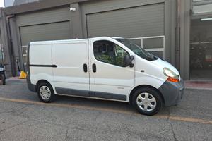 Renault Trafic 1900 dci