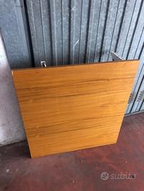 Tavolino a scomparsa pieghevole