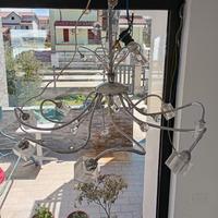 Set Lampadario, plafoniera e lampada da terra.