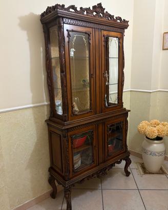 Vetrinetta classica in legno a 50 euro