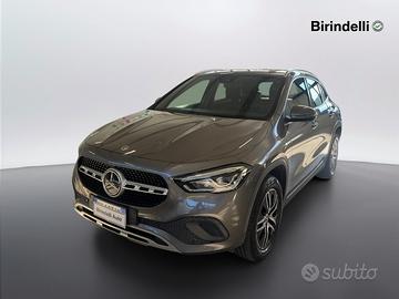 MERCEDES-BENZ GLA (H247) - GLA 180 d Auto