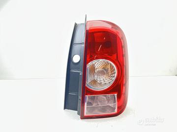 STOP FANALE POSTERIORE DESTRO DACIA Duster 1° Ser