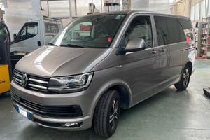 Volkswagen Caravelle T6 autocarro