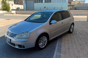 Golf 5 1.9 tdi 105 cv 6 marce