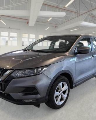 NISSAN QASHQAI 1300 DiG-T 140 cv Bussiness