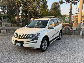 Mahindra XUV500 2.2 16V FWD W6