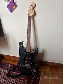 Squier Affinity by Fender e amplificatore