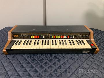 GEM PK 4900 Sintetizzatore analogico