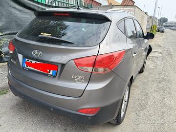 HYUNDAI TUCSON IX35