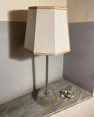 Lampada da tavolo vintage in vetro