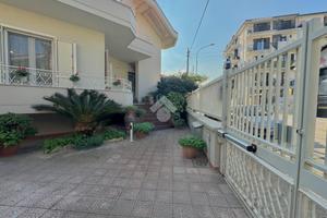 TRIFAMILIARE A ORTA DI ATELLA