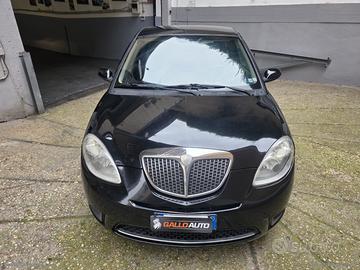 LANCIA Ypsilon 1.2 Platino