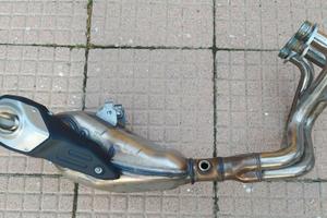 Scarico e collettori originali Yamaha MT 09