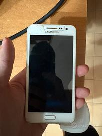 Samsung Galaxy A3 (2015)