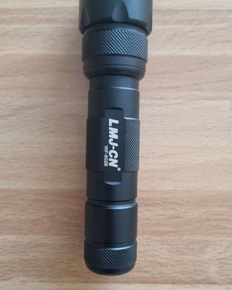 torcia elettrica LED infrarossi LMJ-CN WF-502B 
