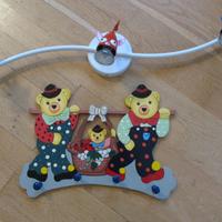 Appendiabiti e applique bimbi