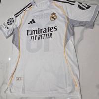 maglia Real Madrid stagione 2025/2026 