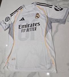 maglia Real Madrid stagione 2025/2026 