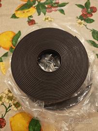 Nastro magnetico autoadesivo con adesivo 3M