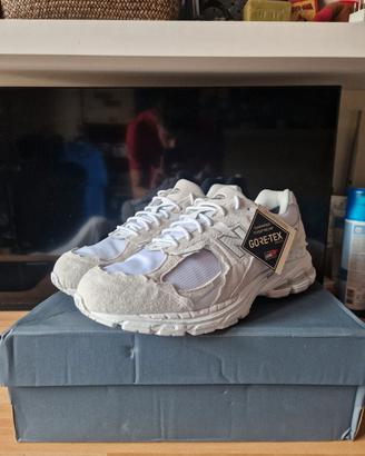 new balance 2002 r protection pack x gore-tex