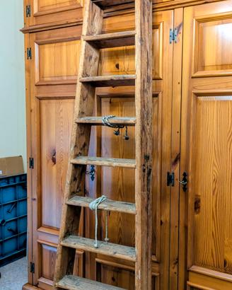 scala in legno a forbice 
