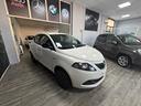 lancia-ypsilon-1-0-firefly-5-porte-s-s-hybrid-gold
