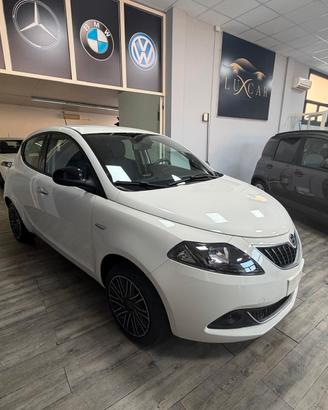 Lancia Ypsilon 1.0 FireFly 5 porte S&S Hybrid Gold