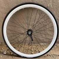 Ruota con freno integrato