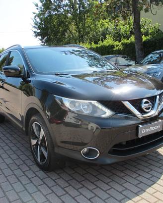 Nissan Qashqai 1.5 dCi N-Connecta TETTO/360/Frenat