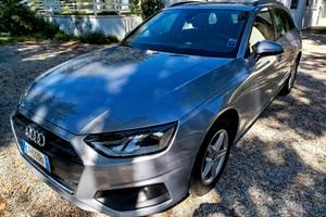 Audi A4 Avant 163 cv 2021
