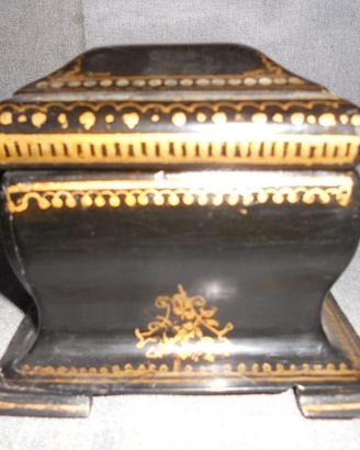 Cofanetto, papier mache